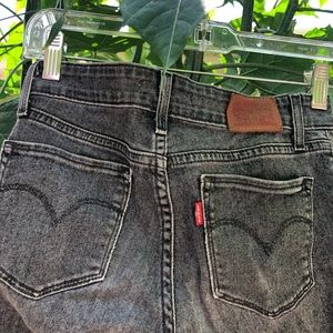 Levi’s skinny jeans